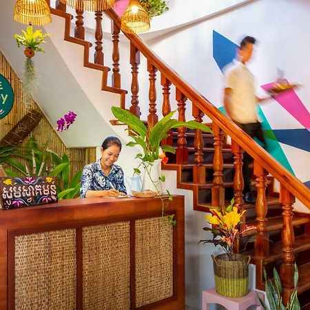 Be Happy Guesthouse Siem Reap Exterior photo